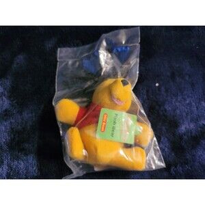 2001 Kellogg’s Winnie the Pooh Mini Bean Bag Disney World Promo Sealed